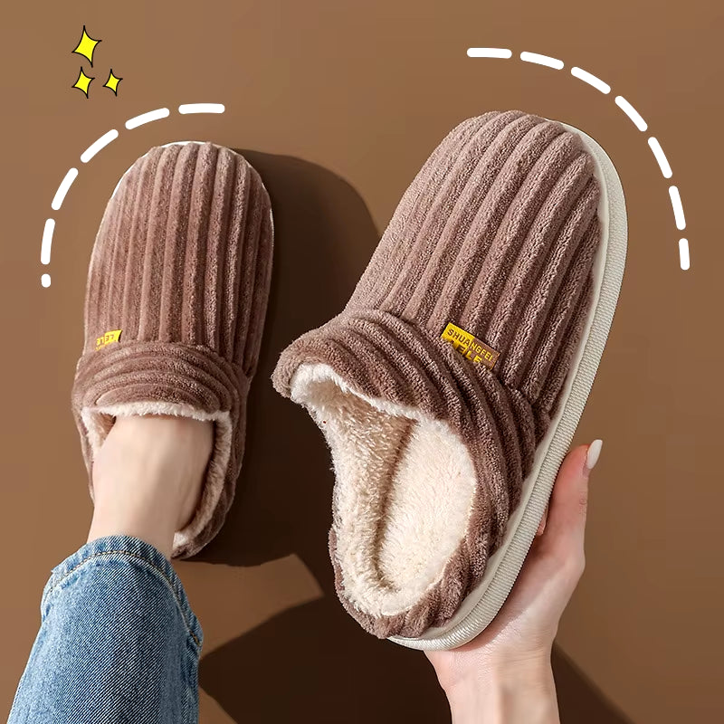 Warm Plush Fur Slippers for Women Men Winter Indoor Fluffy Warm Fuzzy House Slippers Outdoor Fuzzy Soft Furry Slippers